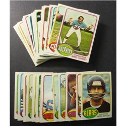 100-1976 Topps Football Cards, Nice EM-NM