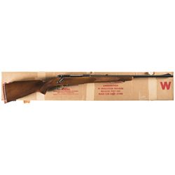 Outstanding Scarce Pre-64 Winchester Model 70 Featherweight Bolt Action Rifle in .264 Winchester Mag