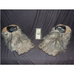 BIG GOOT YETI ABOMINABLE SNOWMAN SASQUACH CREATURE COSTUME FEET