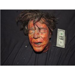 SEVERED SCREAMING HEAD SILICONE ON URETHANE