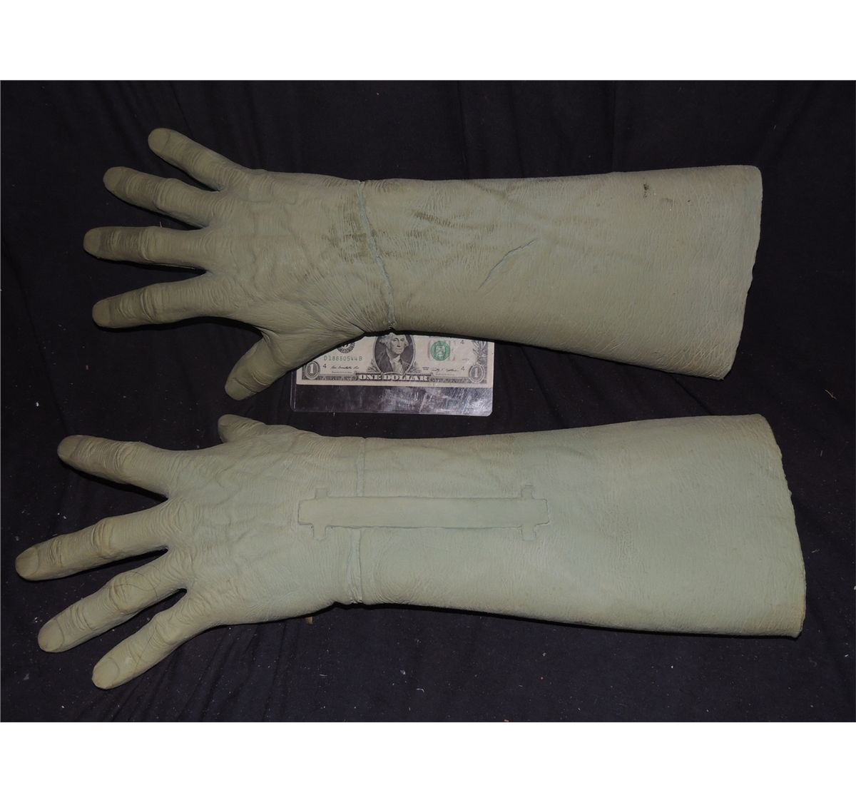 GREEN FRANKENSTEIN MONSTER LATEX GLOVE HANDS
