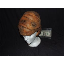 WEARABLE BEEHIVE WIG NO RESERVE!