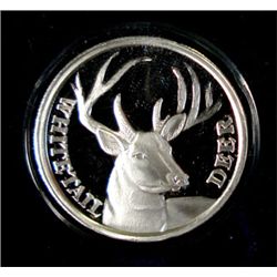 "WHITETAIL DEER" ON A BEAUTIFUL  HIGH QUALITY ONE OUNCE .999 SILVER ART ROUND