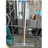 Image 1 : 3 floor squeegess