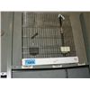 Image 1 : Bird cage