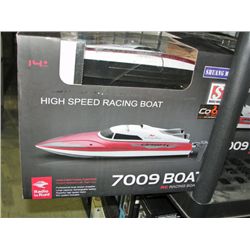 Cobra 7009 radio controlled racing boat