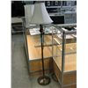 Image 1 : floor lamp