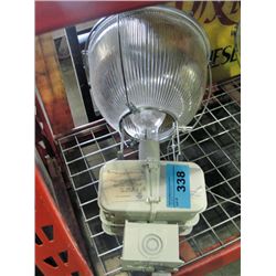 Commerical warehouse light with balast