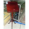 Image 1 : Cherry finish music stand