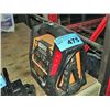 Image 1 : Motomaster eliminator jump starter