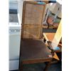 Image 1 : Dining room side chair