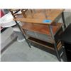 Image 1 : Contemporary shelf unit with 2 sliding doors