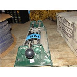 Tile cutter