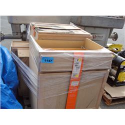 Pallet lot of kitchen cabinets