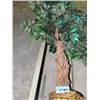 Image 1 : Approx 6F tall artificial tree