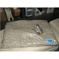 Quiet time deluxe pet bed