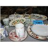 Image 1 : Shelf lot of collectable porcelain, plates, cups
