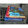 Image 1 : 4 collectable pop up books; star wars, harry pottr
