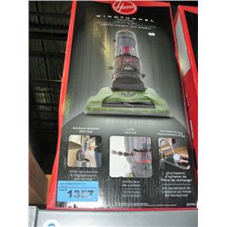 Hoover wind tunnel rewind bagless upright vacuum