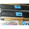 Image 1 : Stratford 2pc pool cue with case