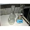 Image 1 : Oil lamp and 2 liqour decanters