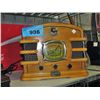 Image 1 : Thomas old fashioned style wood cased table radio
