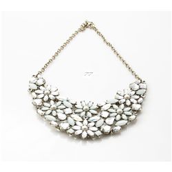 Costume jewelry rhinestone jeweled necklace