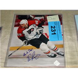 Signed Eric Lindros hockey photo