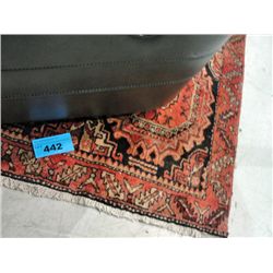 Approx 5F by 10F hand knotted persian area rug