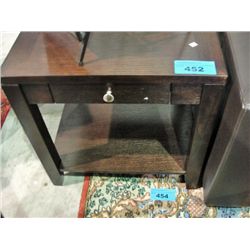 Oak finish single drawer side table