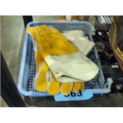 Lot of leather welding gloves