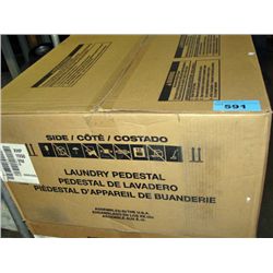 White whirlpool laundry pedastol