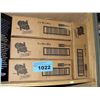 Image 1 : 4 boxes of corn nuts