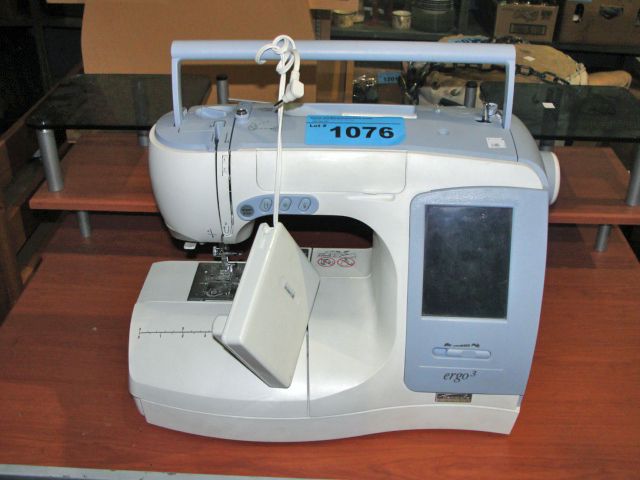 Kenmore elite ergo 3 digital sewing machine Kenmore elite ergo 3 digital sewing machine