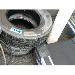 2 automobile tires