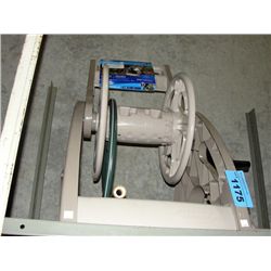 Suncast garden hose reeler