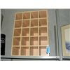 Image 1 : Wooden wine storage rack