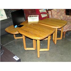 3pc oak coffee and end table set