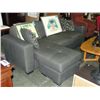 Image 1 : Grey contemporary upholstered sofa