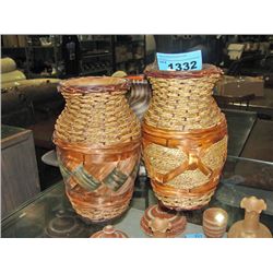 3 vases