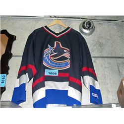 Vancouver canucks sports jersey
