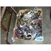 Image 1 : Box of assorted sunglasses