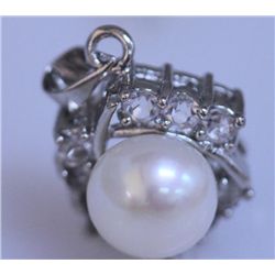 WHITE PEARL AND CZ PENDANT