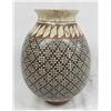 Image 1 : Mata Ortiz Stylized Feather Jar - Luis Ortiz