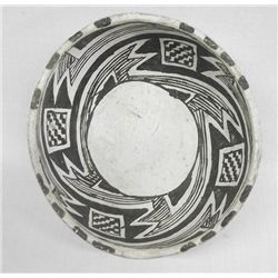 Prehistoric Black on White Roosevelt Bowl