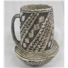 Image 2 : Chaco Canyon Reproduction Black on White Jar
