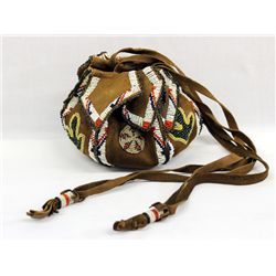 1920 Kiowa/Apache Beaded Hide Bag