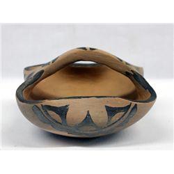 Santa Domingo Bowl with Handle