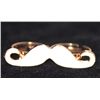 Image 2 : NOVELTY WHITE MUSTACHE SHAPED DUAL FINGER BRASS RING