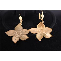 14K GOLD PLATED FLOWER SHAPPED EARRING